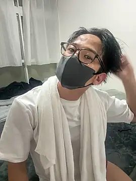 koki0401 online show from July 18, 2026, 9:07 pm
