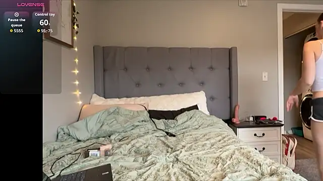 sables world online show from March 23, 2026, 2:21 pm