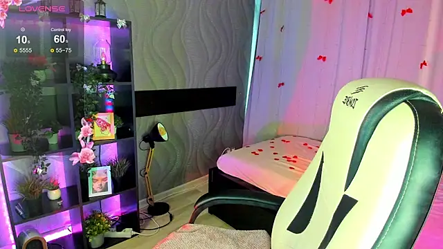 MistyLovia online show from March 11, 2026, 9:15 am