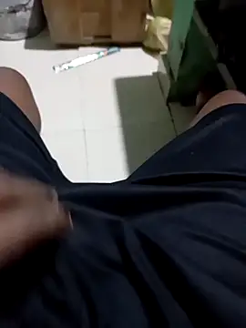 Snapshot of GleefulAkashyyy chatting on November 27, 2025, 5:48 pm GleefulAkashyyy online show from November 27, 2025, 5:48 pm