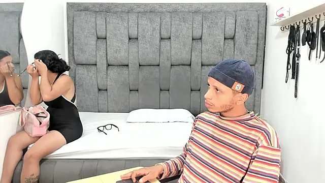 DamianandEva online show from July 23, 2026, 1:09 pm