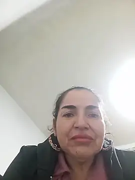 Snapshot of MaryRoze_ chatting on June 4, 2026, 1:11 am MaryRoze online show from June 4, 2026, 1:11 am