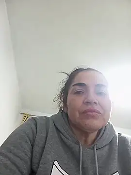 Snapshot of MaryRoze_ chatting on June 13, 2026, 12:08 am MaryRoze online show from June 13, 2026, 12:08 am