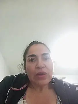 Snapshot of MaryRoze_ chatting on June 14, 2026, 12:19 am MaryRoze online show from June 14, 2026, 12:19 am