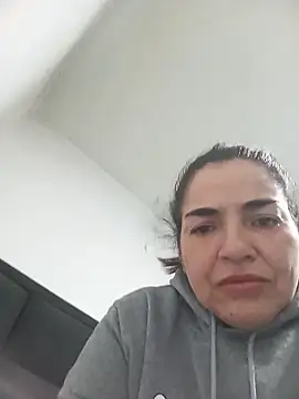 Snapshot of MaryRoze_ chatting on June 21, 2026, 4:20 pm MaryRoze online show from June 21, 2026, 4:20 pm