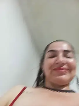 Snapshot of MaryRoze_ chatting on July 5, 2026, 4:19 am MaryRoze online show from July 5, 2026, 4:19 am