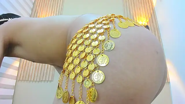 JULII RICO1 online show from February 5, 2026, 12:43 pm