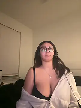 minha baby online show from February 5, 2026, 7:57 am