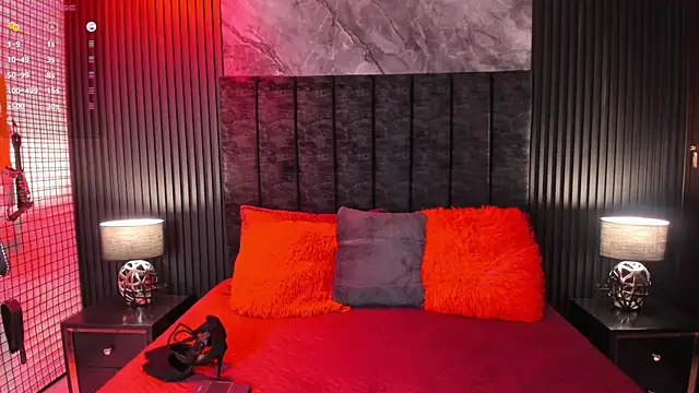 BDSM-DOLL online show from May 4, 2026, 11:50 am