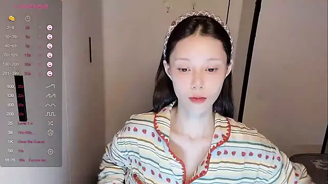 Snapshot of yuyu-33 chatting on November 11, 2025, 12:32 am yuyu-33 online show from November 11, 2025, 12:32 am