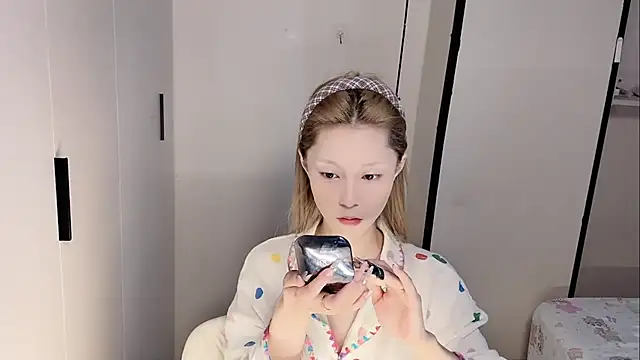 yuyu-33 online show from March 5, 2026, 6:53 am