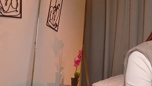 Zara Nova online show from July 29, 2026, 10:41 pm