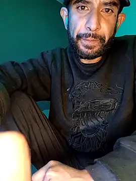 Snapshot of Barbanegra91mx chatting on February 9, 2026, 6:39 am Barbanegra91mx online show from February 9, 2026, 6:39 am