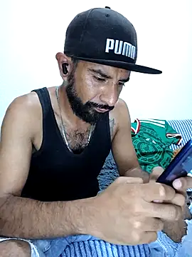 Snapshot of Barbanegra91mx chatting on July 14, 2026, 2:05 am Barbanegra91mx online show from July 14, 2026, 2:05 am