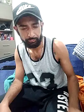 Snapshot of Barbanegra91mx chatting on August 1, 2026, 1:05 am Barbanegra91mx online show from August 1, 2026, 1:05 am