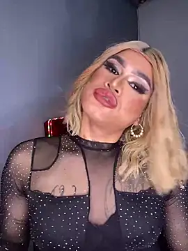 melani ferraraa  online show from April 25, 2026, 4:04 am