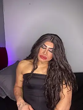 Snapshot of melani_ferraraa_ chatting on May 3, 2026, 6:30 am melani ferraraa online show from May 3, 2026, 6:30 am