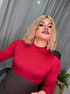 Snapshot of melani_ferraraa_ chatting on July 2, 2026, 9:10 pm melani ferraraa online show from July 2, 2026, 9:10 pm