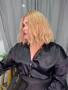 Snapshot of melani_ferraraa_ chatting on July 19, 2026, 8:07 am melani ferraraa online show from July 19, 2026, 8:07 am