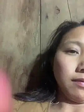 Snapshot of bi-bo123 chatting on February 17, 2026, 2:35 pm bi-bo123 online show from February 17, 2026, 2:35 pm