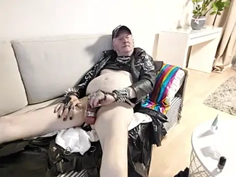 NahkaSami online show from January 14, 2026, 9:31 pm