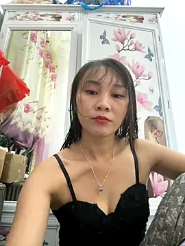 Snapshot of Amino-Suca chatting on November 2, 2025, 10:50 am Amino-Suca online show from November 2, 2025, 10:50 am