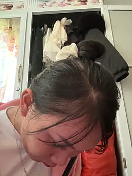 Snapshot of Amino-Suca chatting on November 22, 2025, 3:27 am Amino-Suca online show from November 22, 2025, 3:27 am