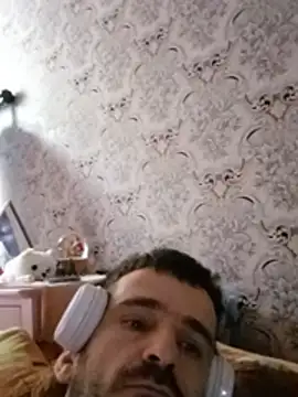 Snapshot of bubu38Goody chatting on July 20, 2026, 6:17 am bubu38Goody online show from July 20, 2026, 6:17 am