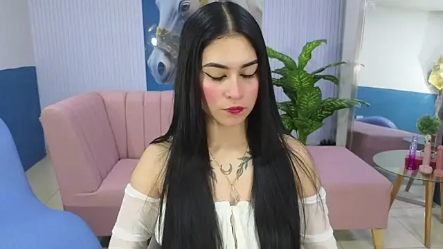 amy lovelydoll online show from April 26, 2026, 7:11 pm