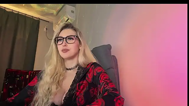 Liya Liss online show from March 21, 2026, 8:30 am