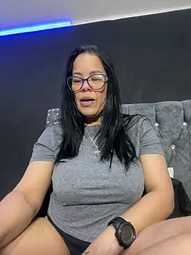 sofia lopez70 online show from June 16, 2026, 1:14 pm