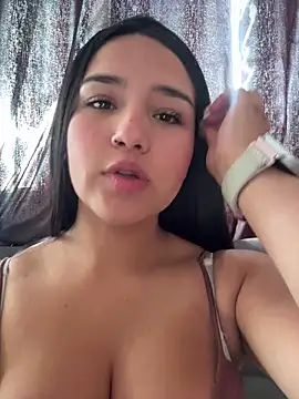Snapshot of Samantha_firee chatting on June 24, 2026, 12:04 pm Samantha firee online show from June 24, 2026, 12:04 pm