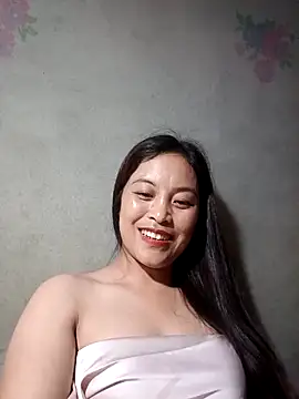 Snapshot of Alice-567 chatting on May 9, 2026, 1:33 am Alice-567 online show from May 9, 2026, 1:33 am