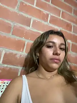liahot69 online show from April 24, 2026, 1:52 am
