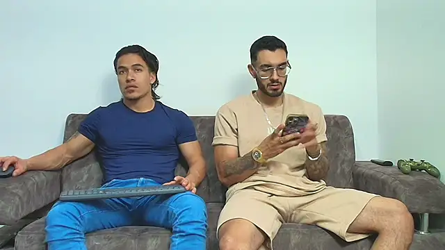 thebadboys05 online show from March 13, 2026, 5:25 am