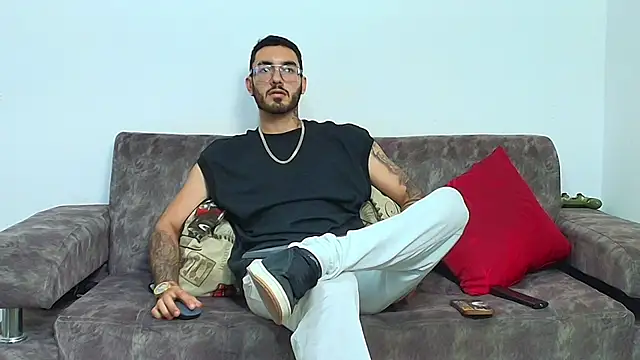 thebadboys05 online show from July 19, 2026, 3:10 am