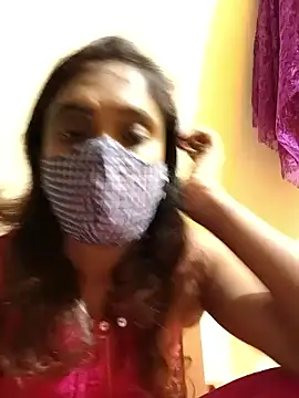 Queen-dhivya online show from December 18, 2025, 12:44 pm