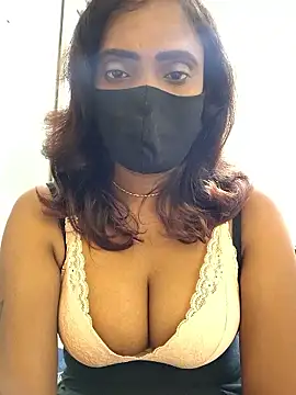 Queen-dhivya online show from January 12, 2026, 1:49 pm