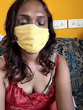 Snapshot of Queen-dhivya chatting on April 10, 2026, 3:12 am Queen-dhivya online show from April 10, 2026, 3:12 am