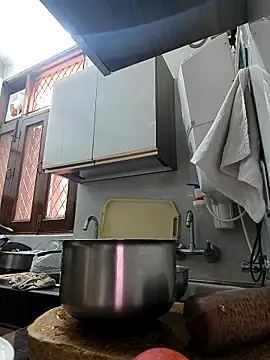 Hot-Sana2 online show from November 20, 2025, 6:13 am