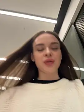 Snapshot of KristiRich chatting on November 13, 2025, 7:29 am KristiRich online show from November 13, 2025, 7:29 am