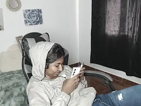 Samanta 777 online show from February 15, 2026, 6:59 pm