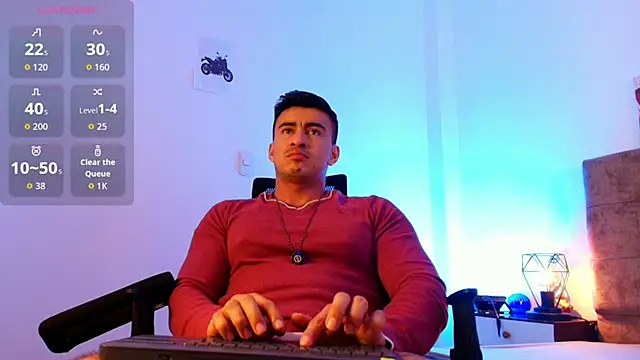 Snapshot of Chris_Clarck chatting on June 4, 2026, 7:42 pm Chris Clarck online show from June 4, 2026, 7:42 pm