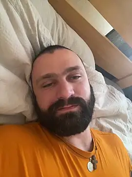 ivanmasliuk online show from March 6, 2026, 7:38 am