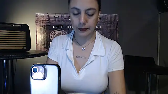 Snapshot of mickystrumia23 chatting on July 23, 2026, 5:00 pm mickystrumia23 online show from July 23, 2026, 5:00 pm