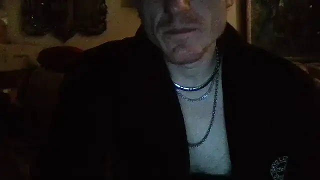 jigglethaypussi online show from December 1, 2025, 1:32 am