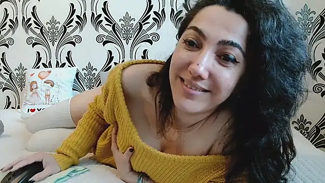 CharmingPearl online show from March 16, 2026, 7:56 am