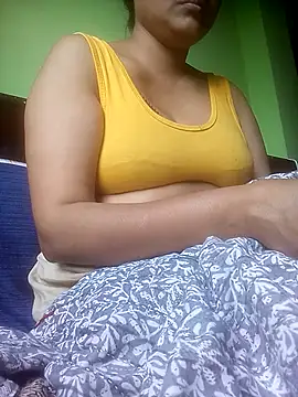 Snapshot of Tina_250 chatting on May 14, 2026, 10:33 am Tina 250 online show from May 14, 2026, 10:33 am