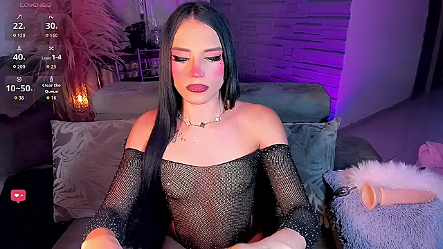 Snapshot of SexyNaza_1 chatting on May 29, 2026, 12:19 am SexyNaza 1 online show from May 29, 2026, 12:19 am