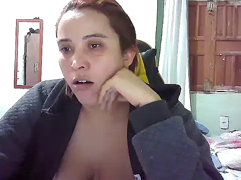 Snapshot of BIADELICIA1 chatting on November 12, 2025, 8:37 am BIADELICIA1 online show from November 12, 2025, 8:37 am